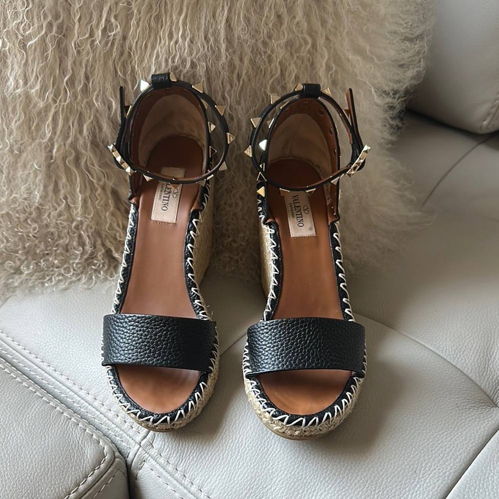 Valentino Black Espadrilles with Elegant Design, gently used